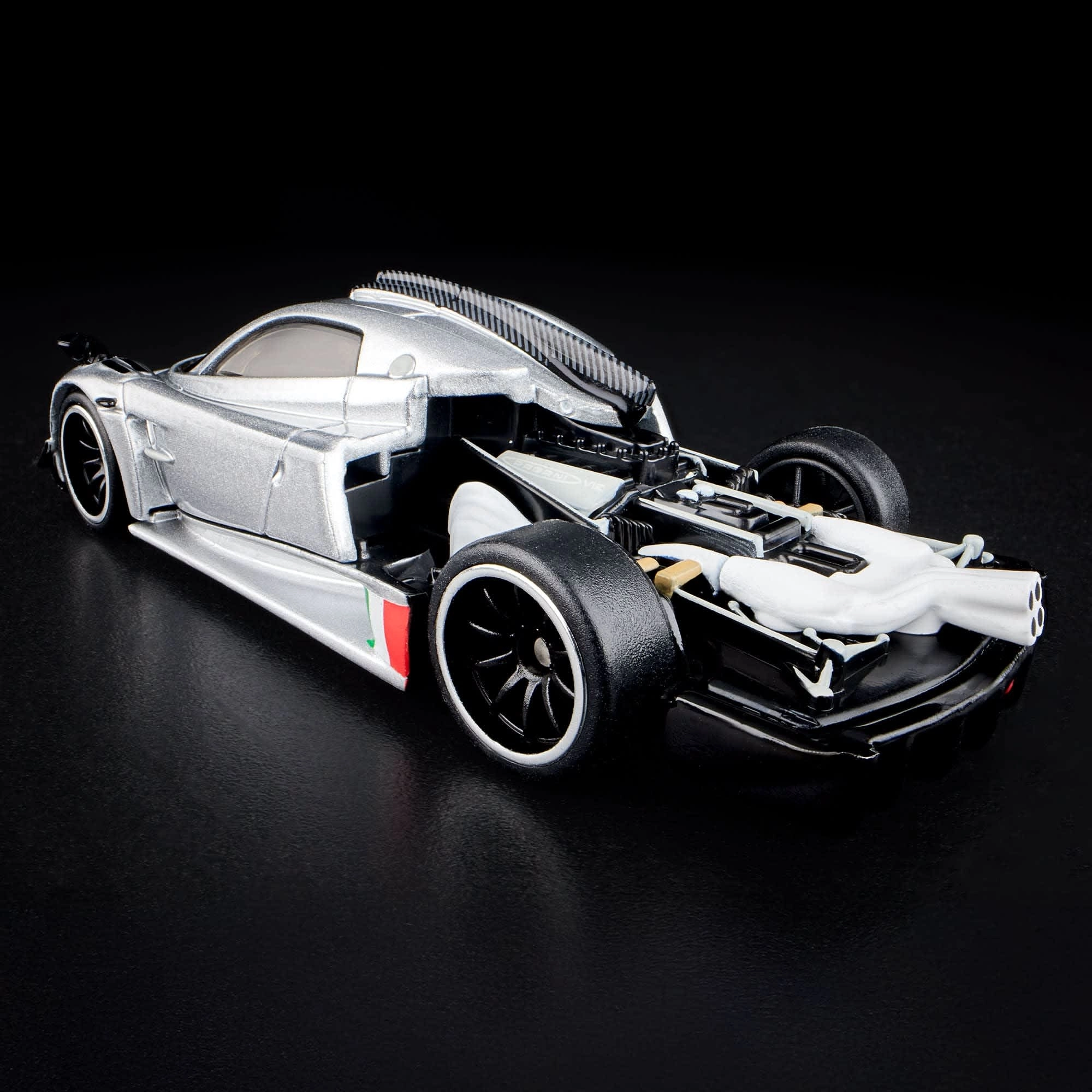Hot Wheels RLC Exclusive '21 Pagani Huayra R - TOYKO