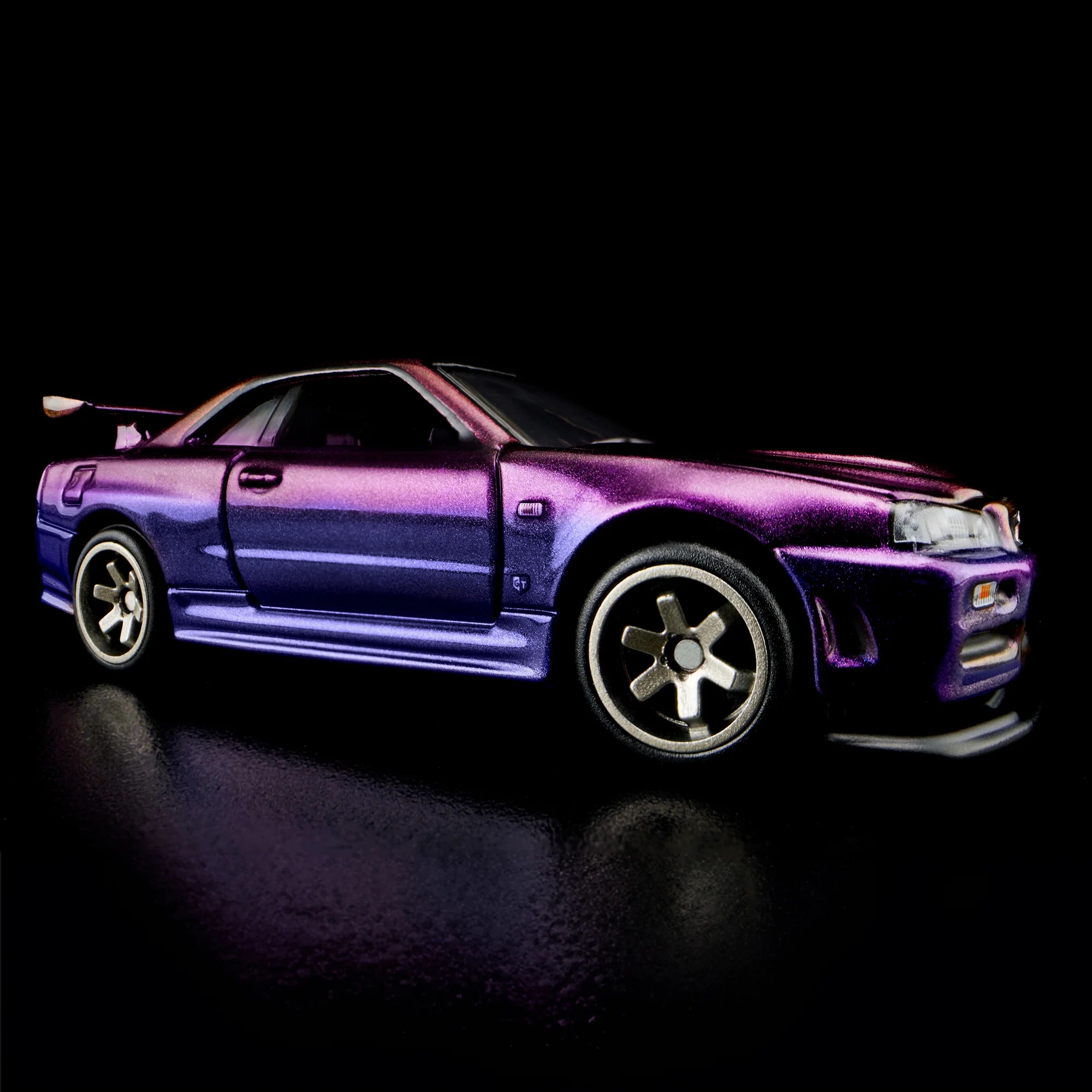 Hot Wheels Collectors RLC Exclusive Nissan Skyline GT-R BNR34 - TOYKO